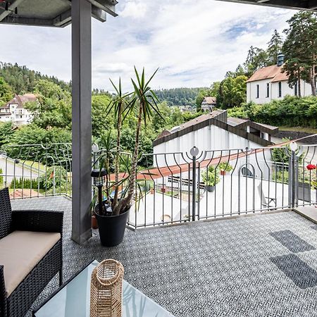 Premium Schwarzwald Suite Triberg im Schwarzwald Exterior photo